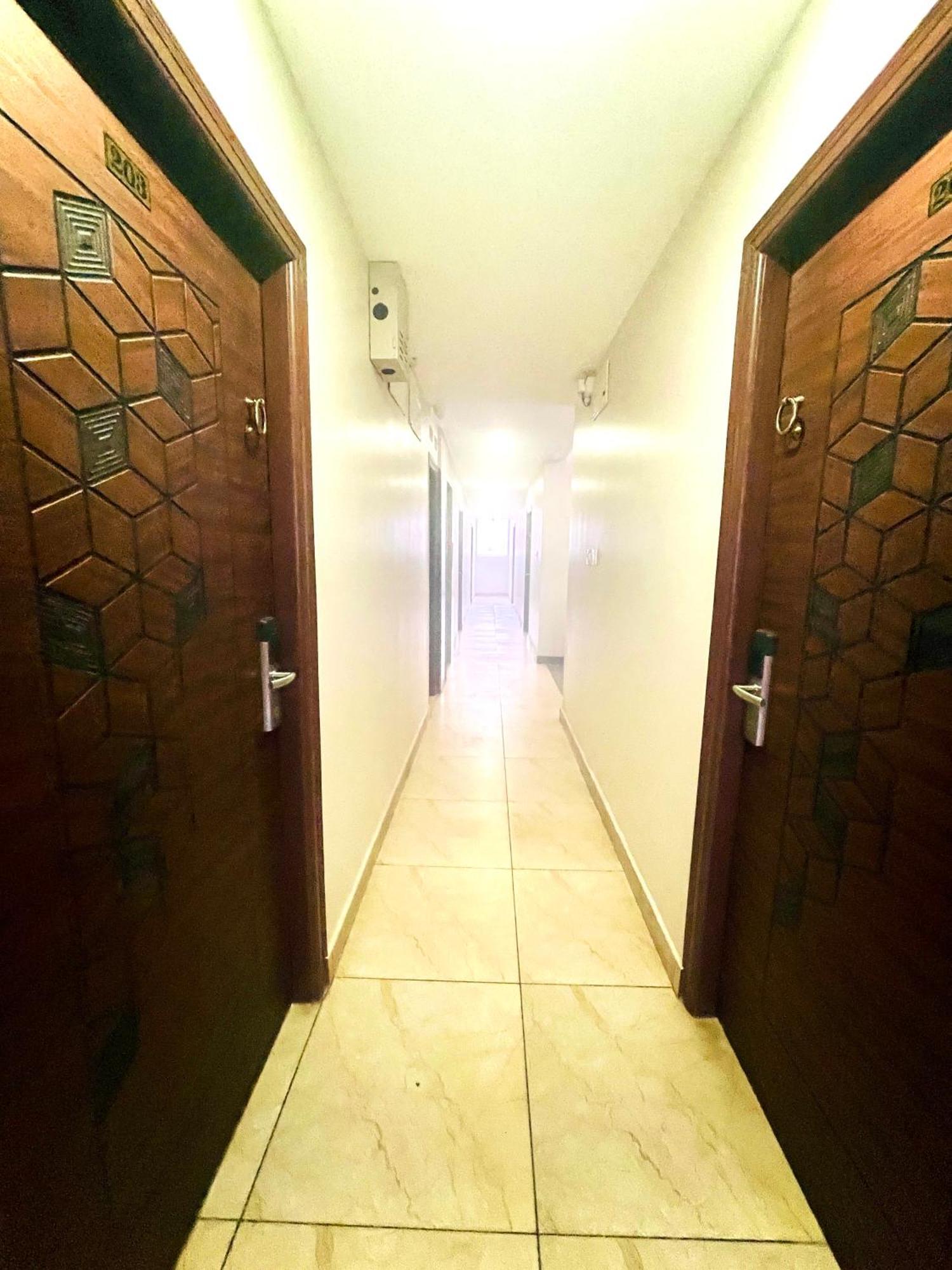 Aura By Agira Hotels Yelahanka Zewnętrze zdjęcie
