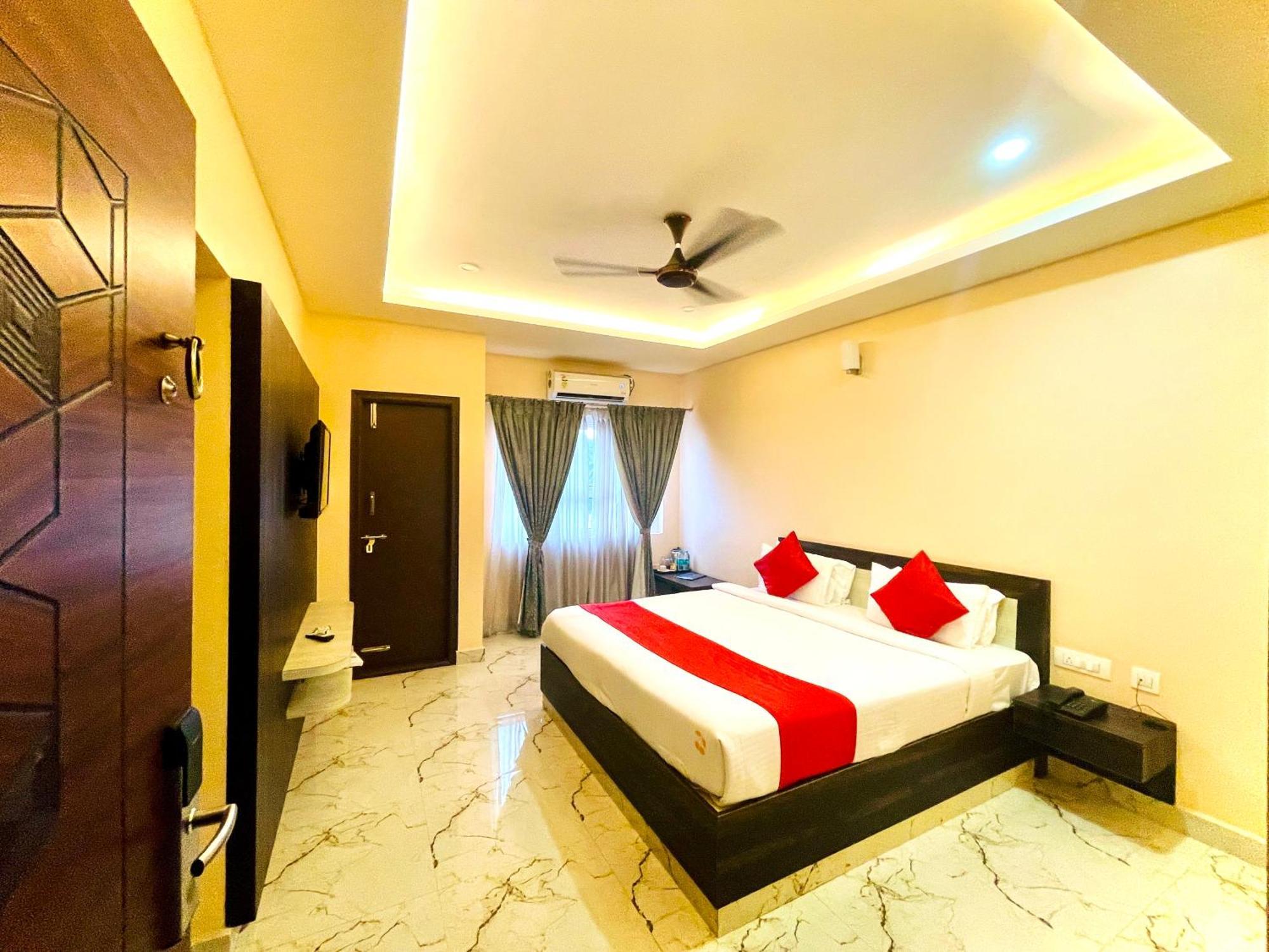 Aura By Agira Hotels Yelahanka Zewnętrze zdjęcie