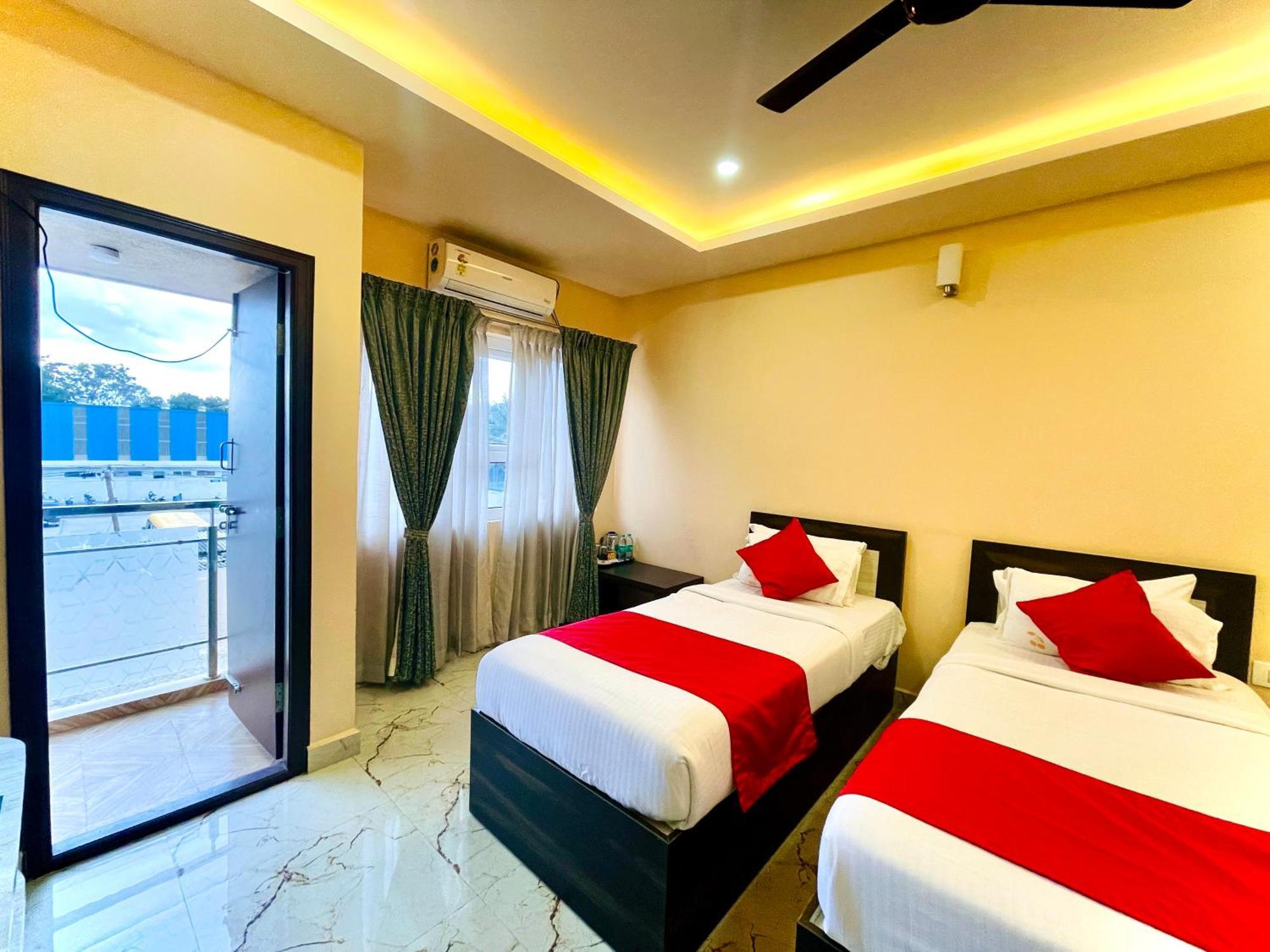 Aura By Agira Hotels Yelahanka Zewnętrze zdjęcie