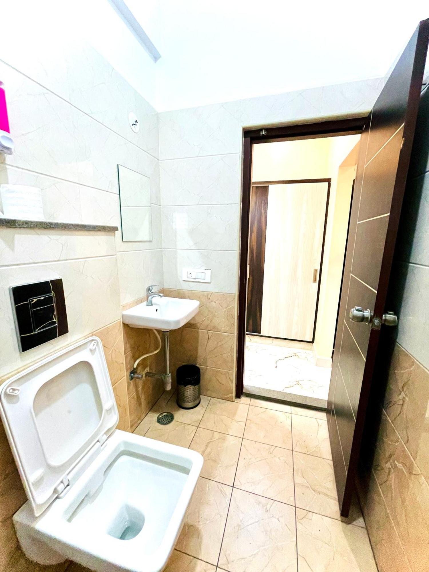Aura By Agira Hotels Yelahanka Zewnętrze zdjęcie